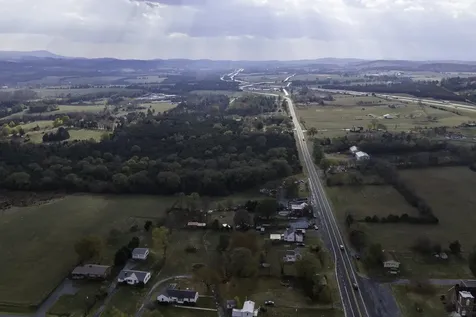 11904 North Valley Pike Broadway VA 22815