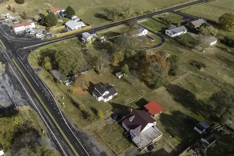 11904 North Valley Pike Broadway VA 22815