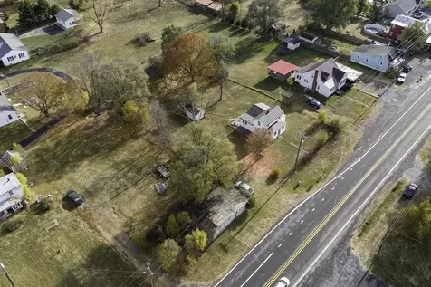 11904 North Valley Pike Broadway VA 22815