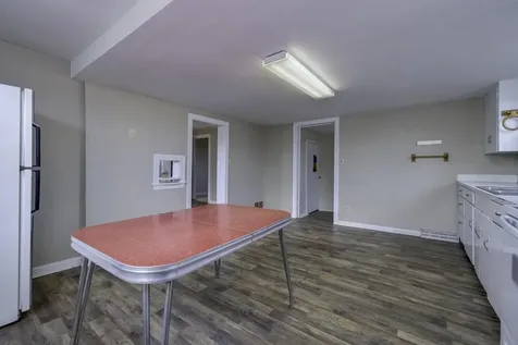 11904 North Valley Pike Broadway VA 22815