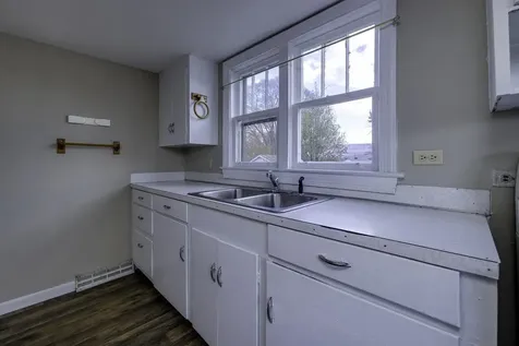 11904 North Valley Pike Broadway VA 22815