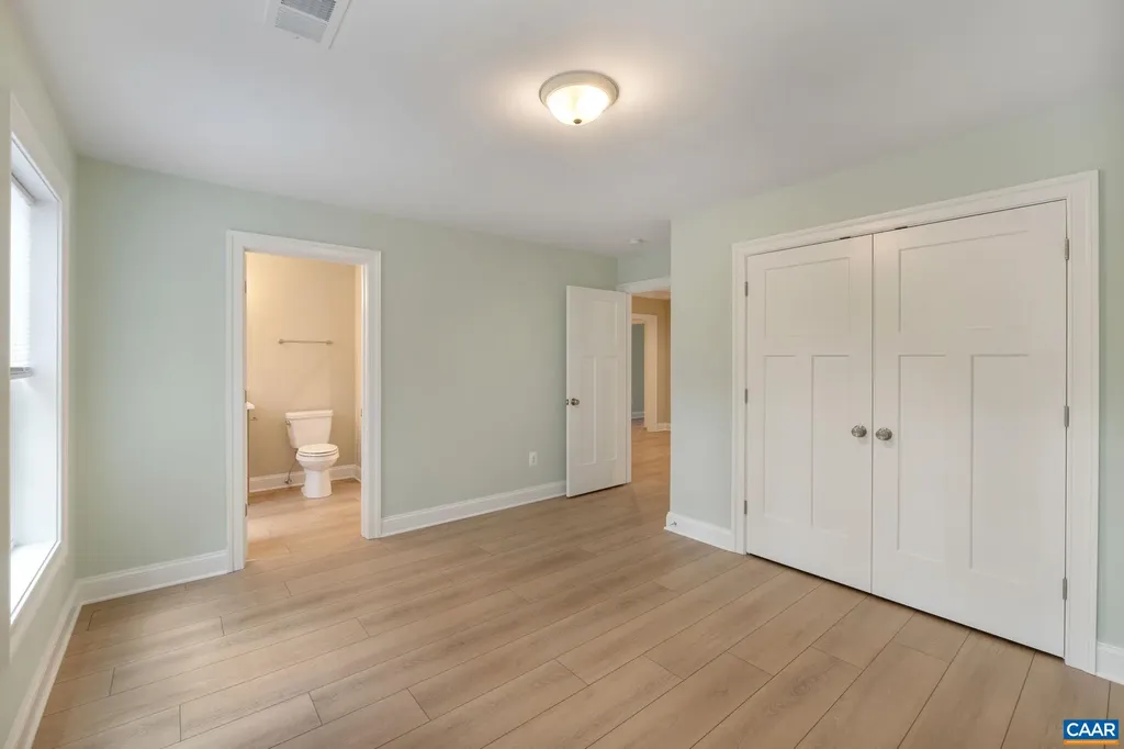 57-22a Old Three Notched Road Charlottesville VA 22901