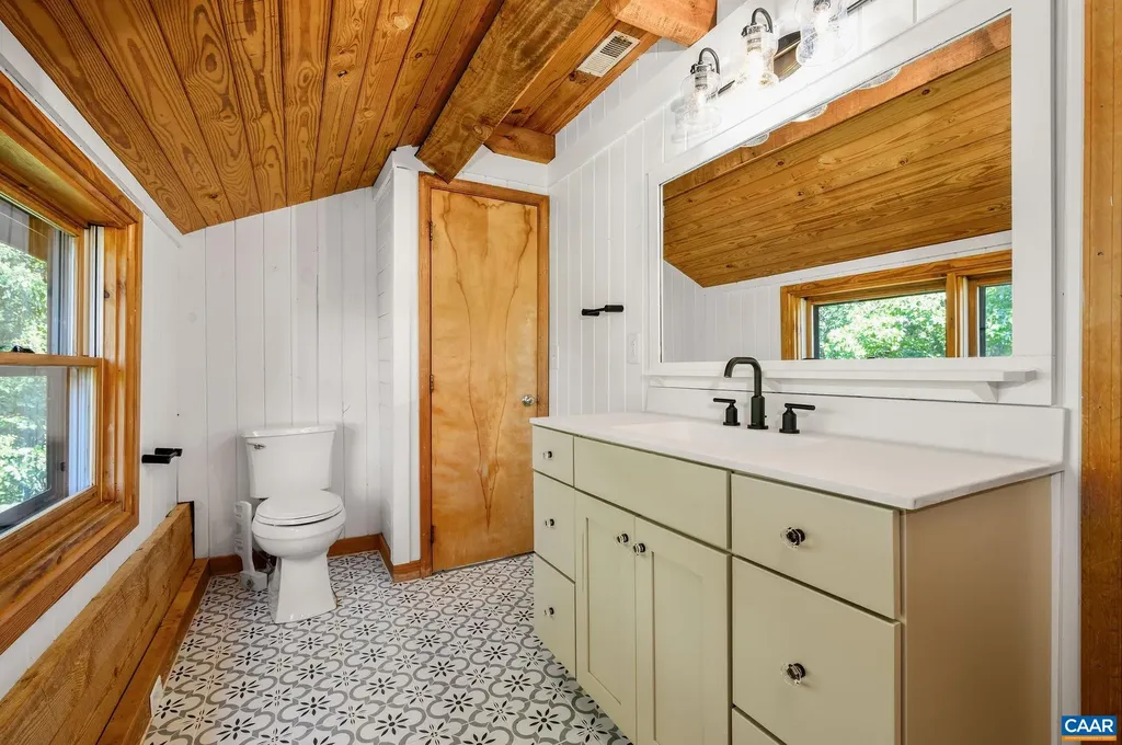 3946 Rock Branch Road North Garden VA 22959