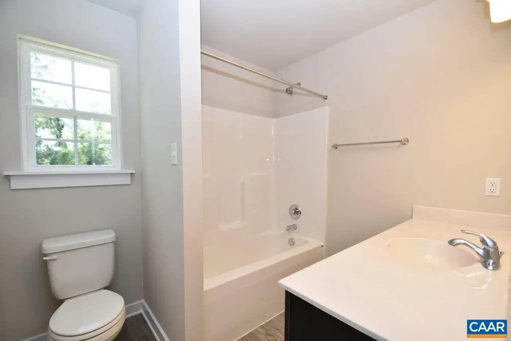 12 Derosa Court Palmyra VA 22963