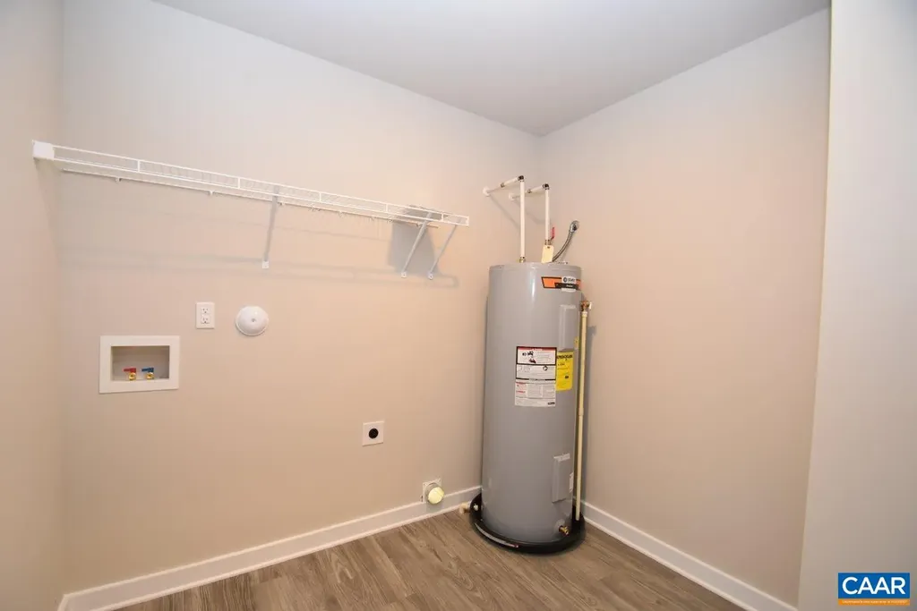 12 Derosa Court Palmyra VA 22963