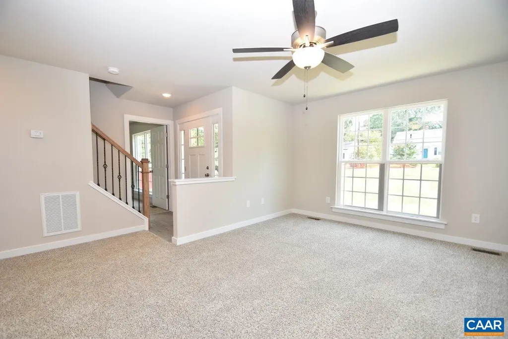 12 Derosa Court Palmyra VA 22963