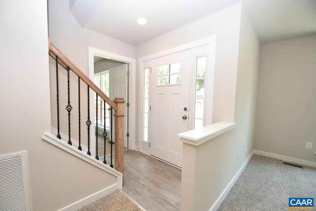 12 Derosa Court Palmyra VA 22963