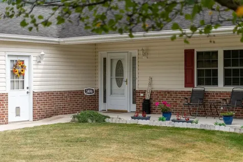 3496 Petersburg Pike Franklin WV 26807