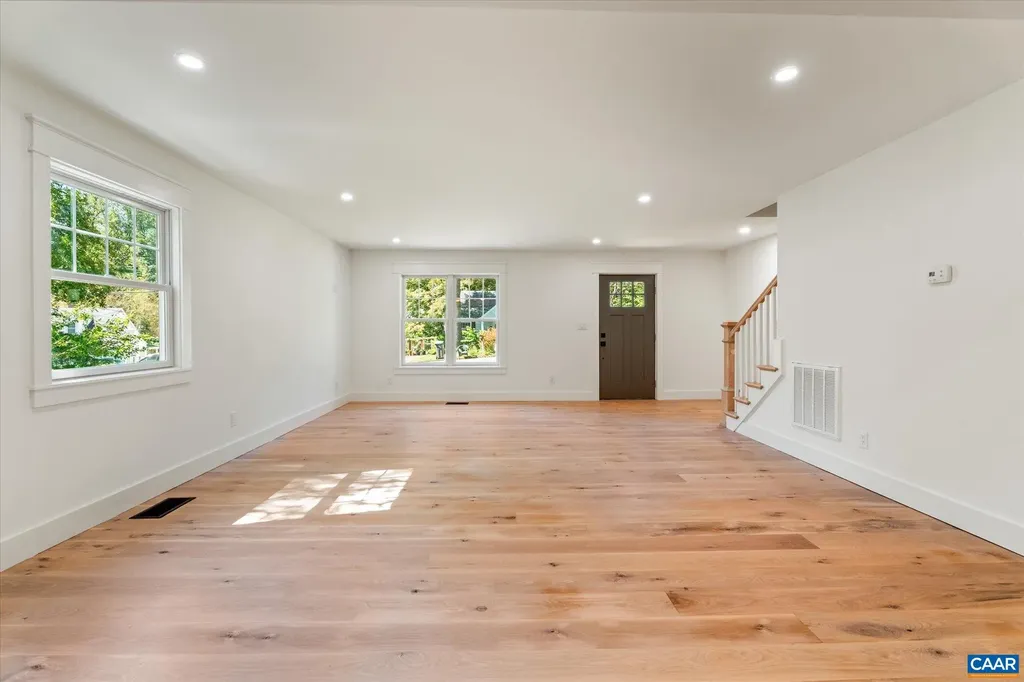 1614 Cambridge Circle Charlottesville VA 22903