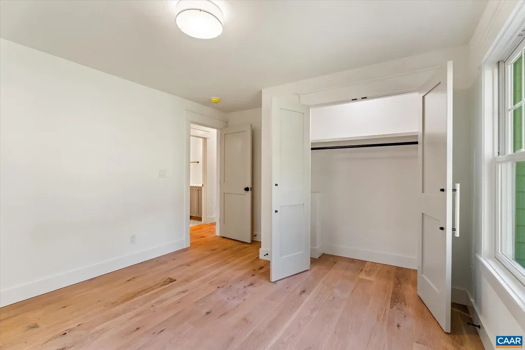 1614 Cambridge Circle Charlottesville VA 22903