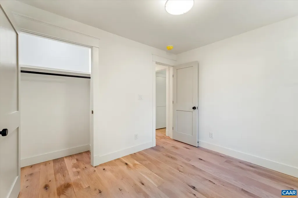 1614 Cambridge Circle Charlottesville VA 22903