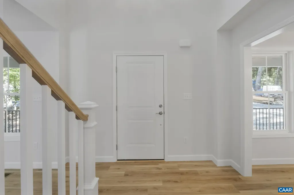 6 Condor Road Palmyra VA 22963