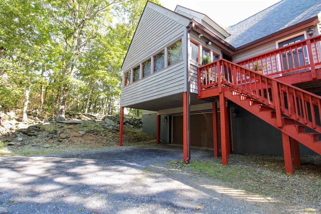 781 Devils Knob Loop Wintergreen Resort VA 22967