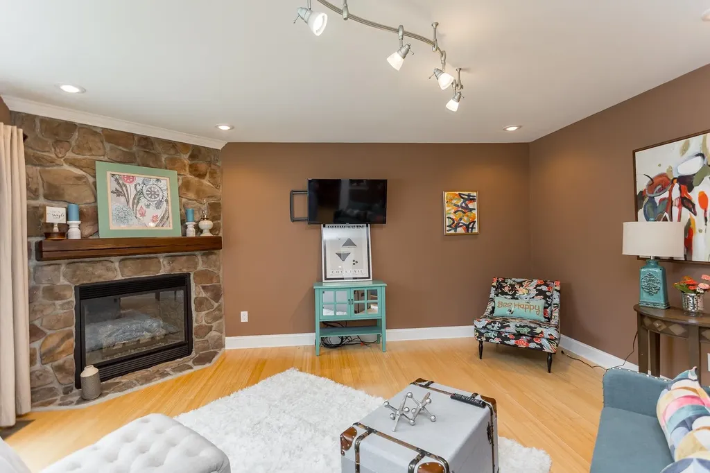 200 Kensington Drive Elkton VA 22827