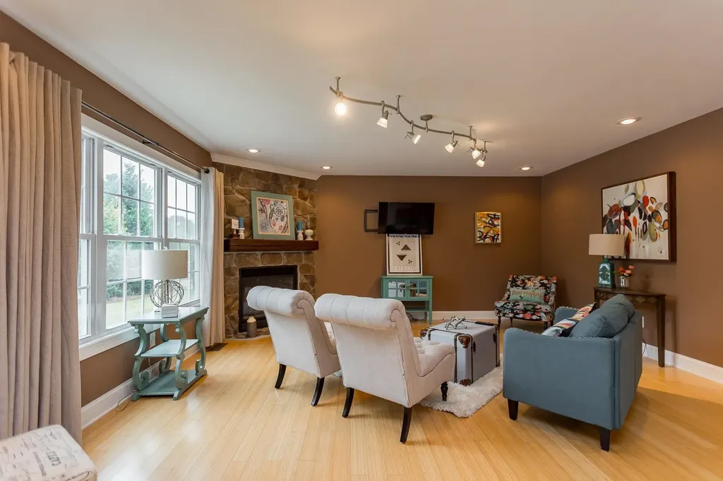 200 Kensington Drive Elkton VA 22827