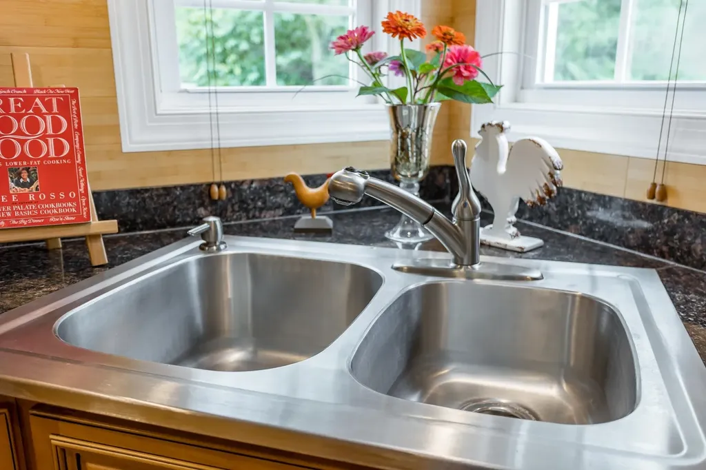 200 Kensington Drive Elkton VA 22827