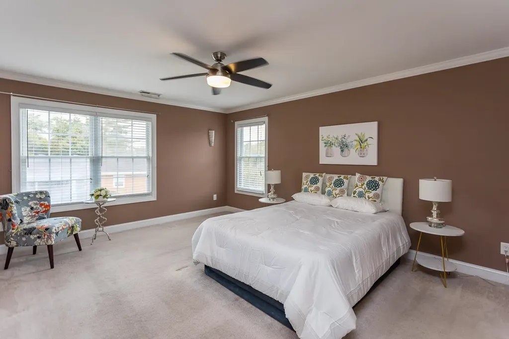 200 Kensington Drive Elkton VA 22827