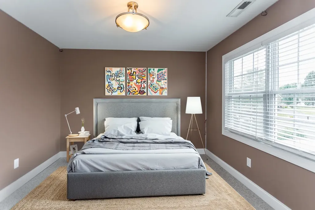 200 Kensington Drive Elkton VA 22827