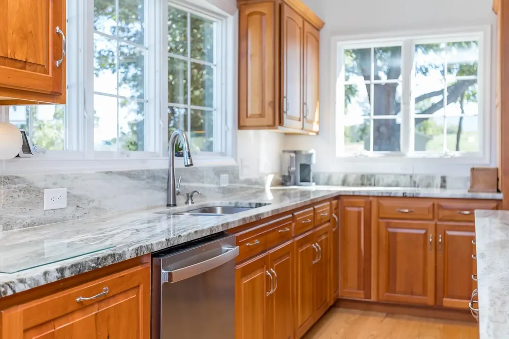 4348 Park Way Elkton VA 22827