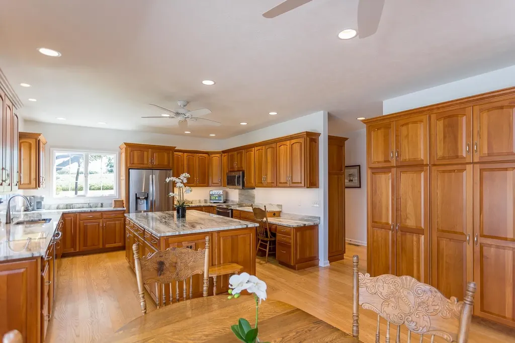 4348 Park Way Elkton VA 22827