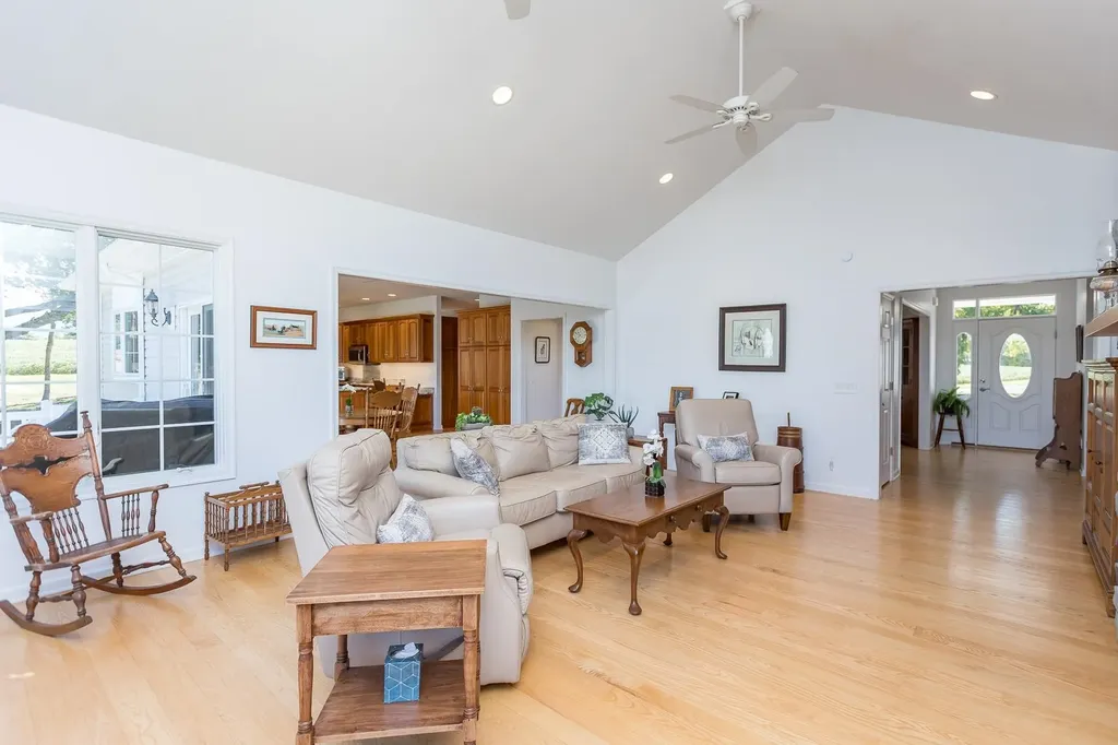 4348 Park Way Elkton VA 22827