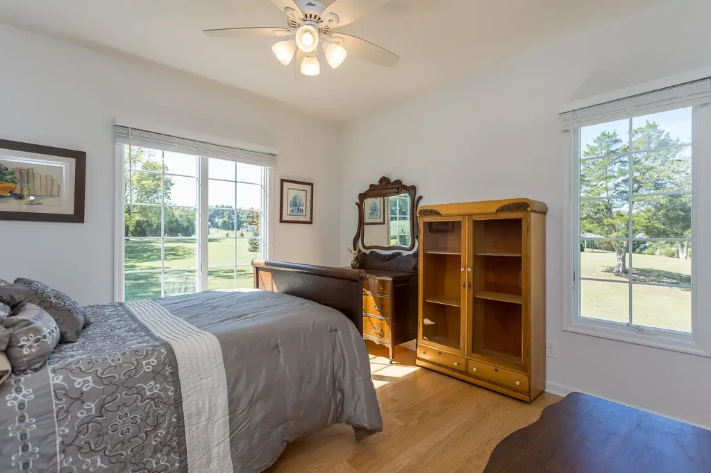 4348 Park Way Elkton VA 22827