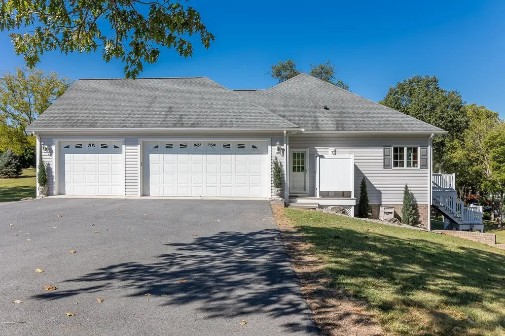 4348 Park Way Elkton VA 22827