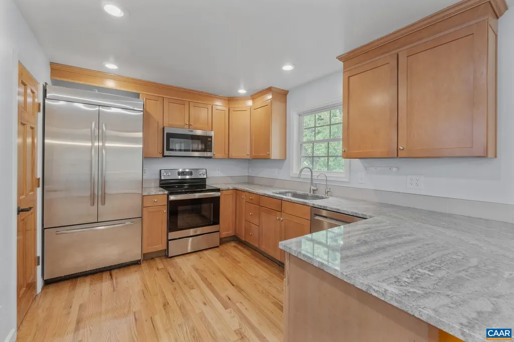 118 Roys Place Charlottesville VA 22902