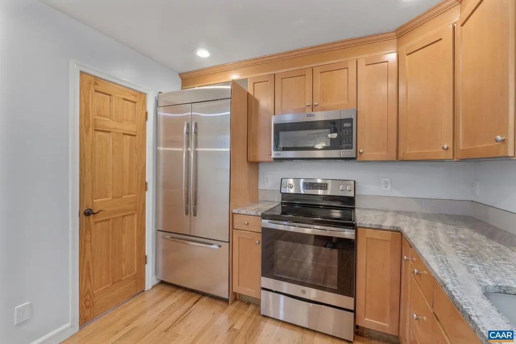 118 Roys Place Charlottesville VA 22902