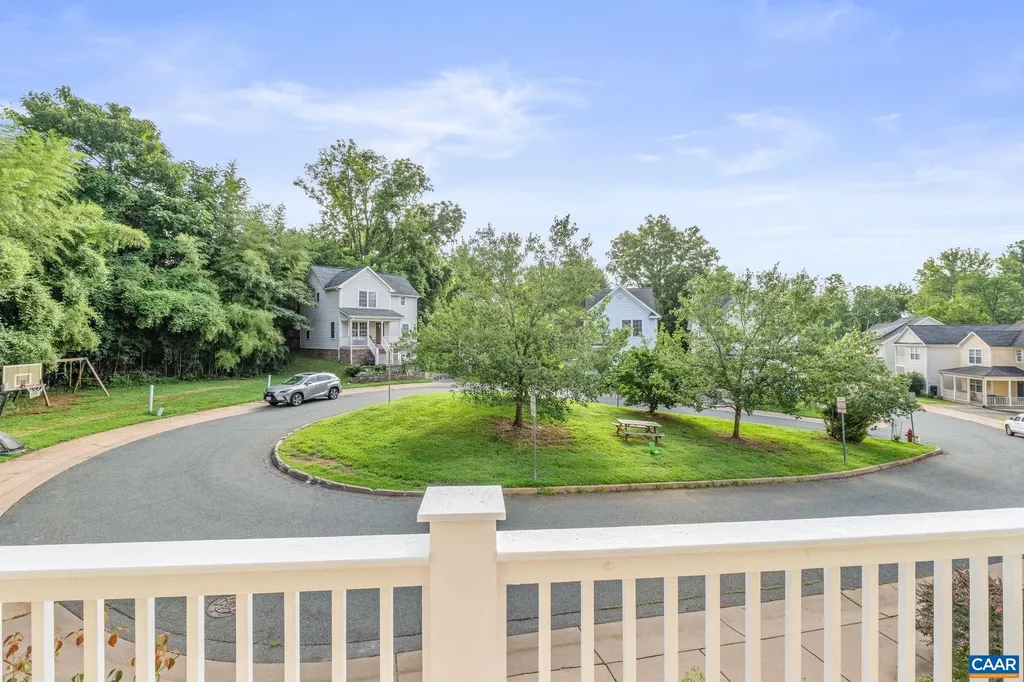 118 Roys Place Charlottesville VA 22902