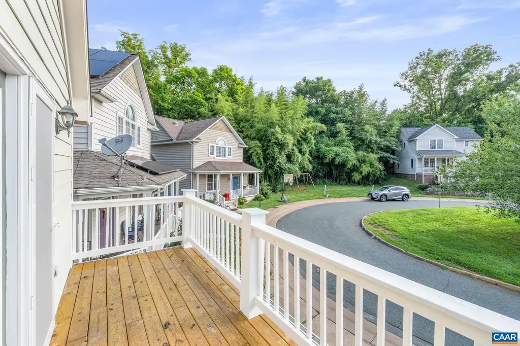 118 Roys Place Charlottesville VA 22902