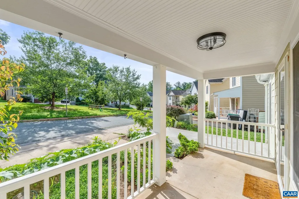 118 Roys Place Charlottesville VA 22902