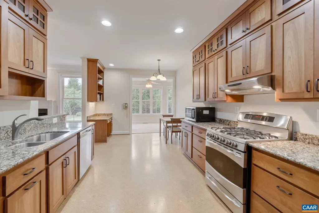 3 Forest Court Zion Crossroads VA 22942