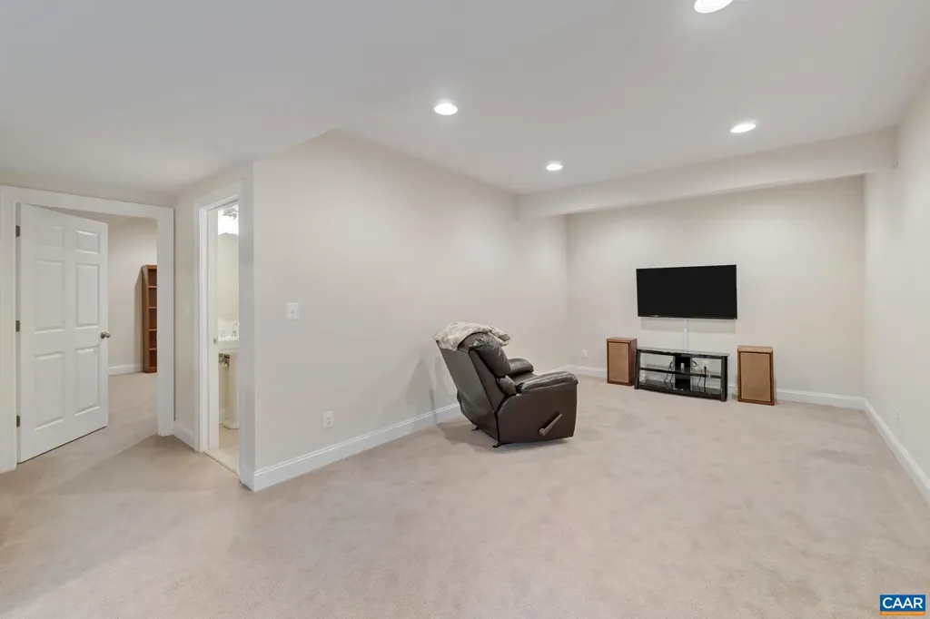 3 Forest Court Zion Crossroads VA 22942