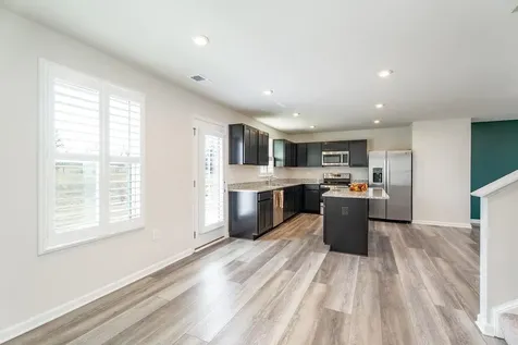 1207 Watson Lane Grottoes VA 24441