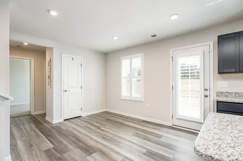 1207 Watson Lane Grottoes VA 24441