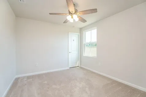 1207 Watson Lane Grottoes VA 24441