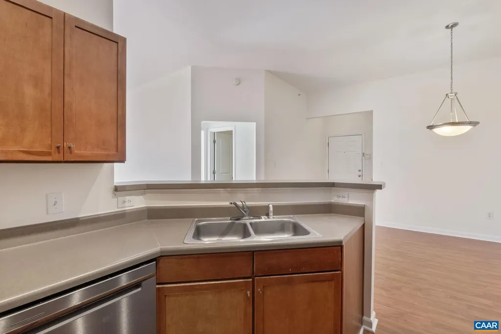 765 Walker Square Charlottesville VA 22903