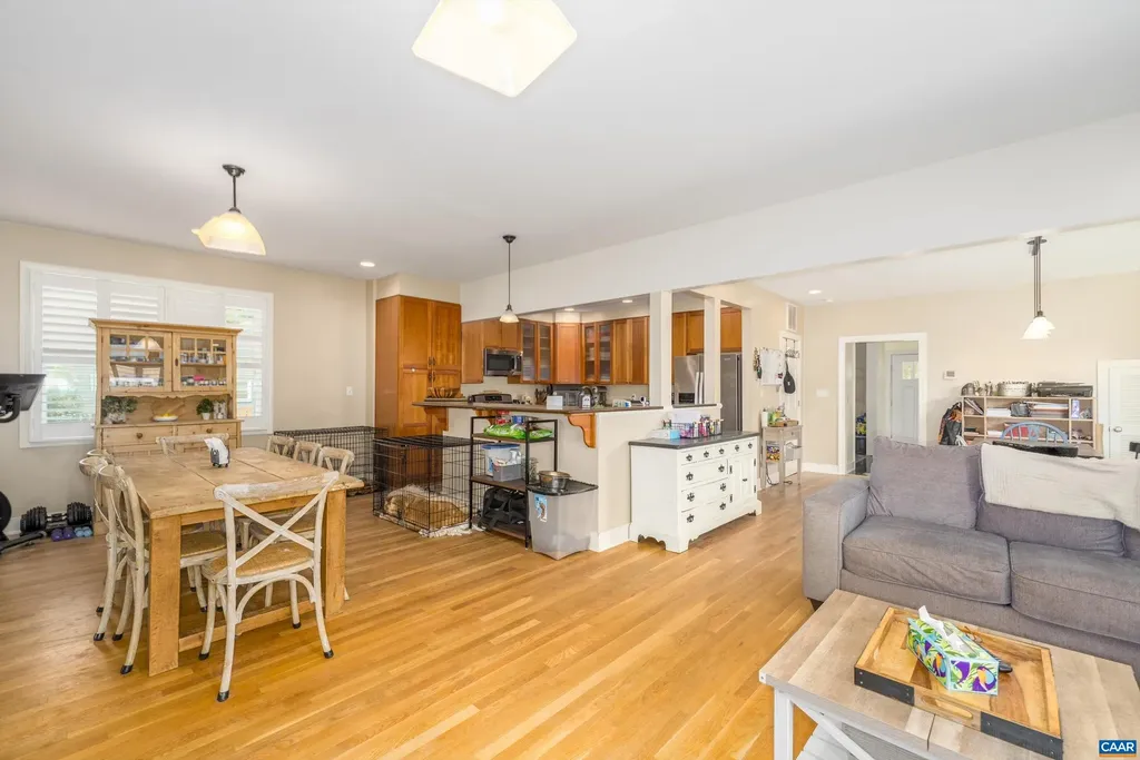 128 West Street Louisa VA 23093