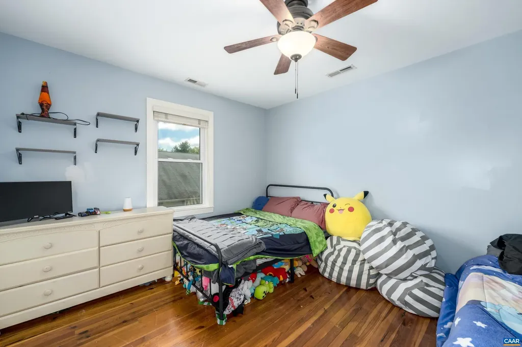 128 West Street Louisa VA 23093