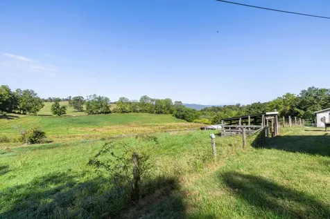 146 Mish Barn Road Middlebrook VA 24459