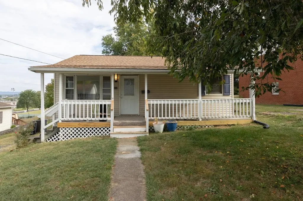 434 Kelley Street Harrisonburg VA 22802