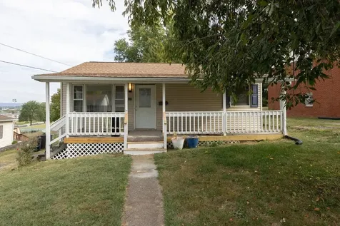 434 Kelley Street Harrisonburg VA 22802