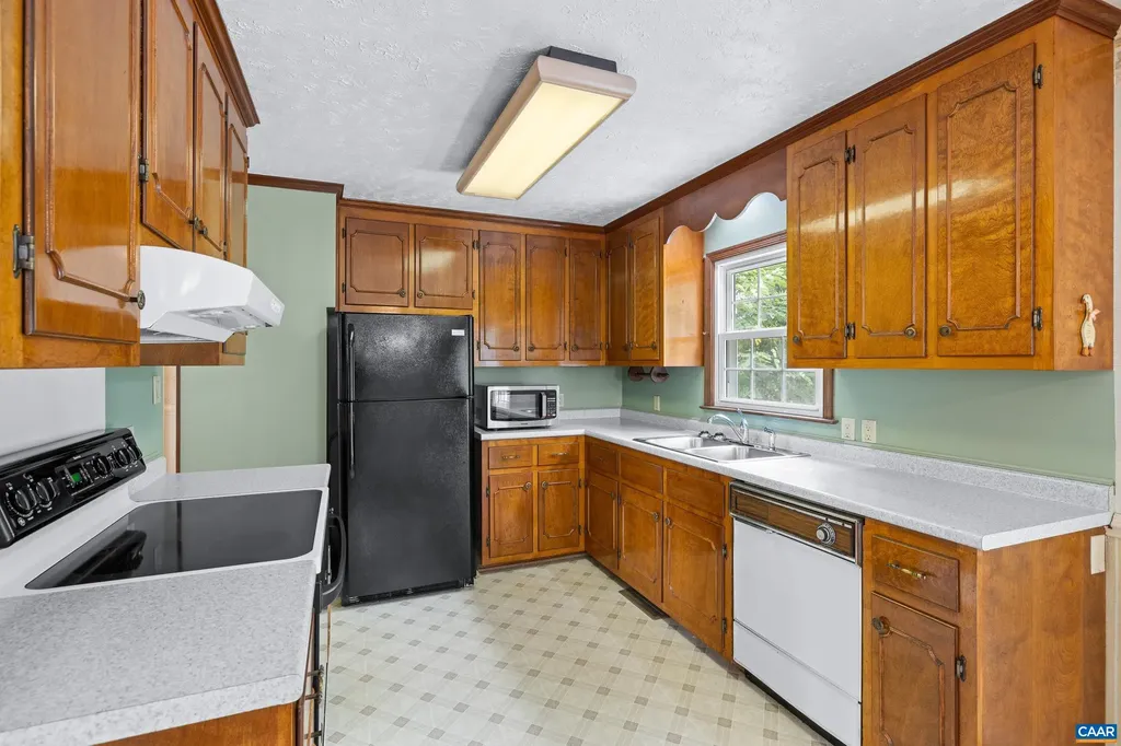 408 Carlton Road Charlottesville VA 22902