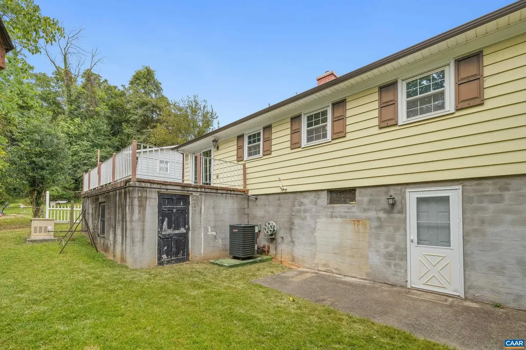 408 Carlton Road Charlottesville VA 22902