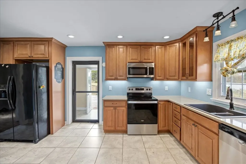 225 Stull Run Lane Grottoes VA 24441