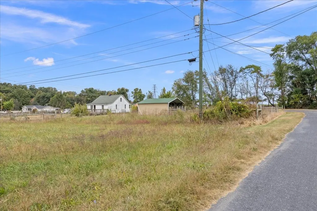 225 Stull Run Lane Grottoes VA 24441