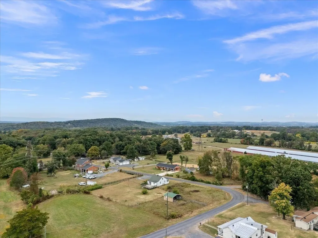 225 Stull Run Lane Grottoes VA 24441