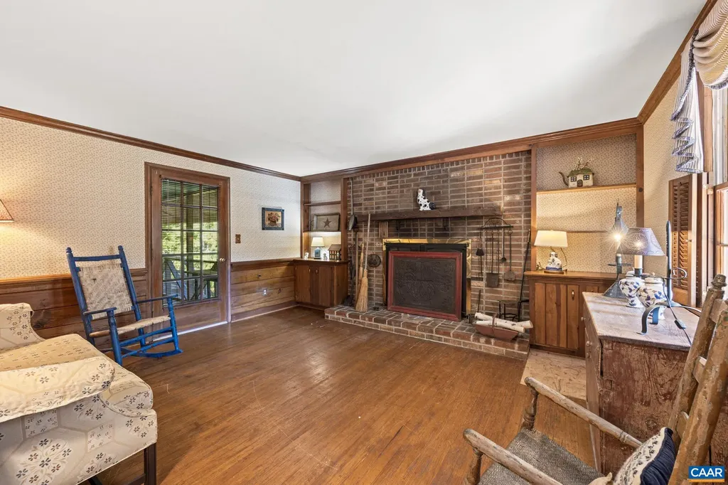 9290 Old Green Mountain Road Esmont VA 22937