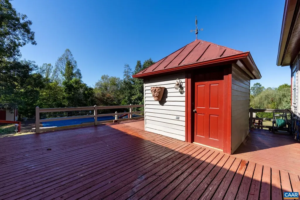 9290 Old Green Mountain Road Esmont VA 22937